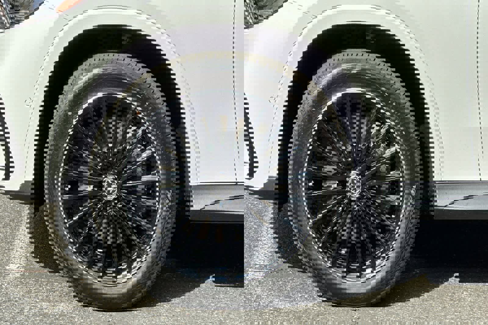 New 2026 Mercedes-Benz GLC 300 4MATIC image 25