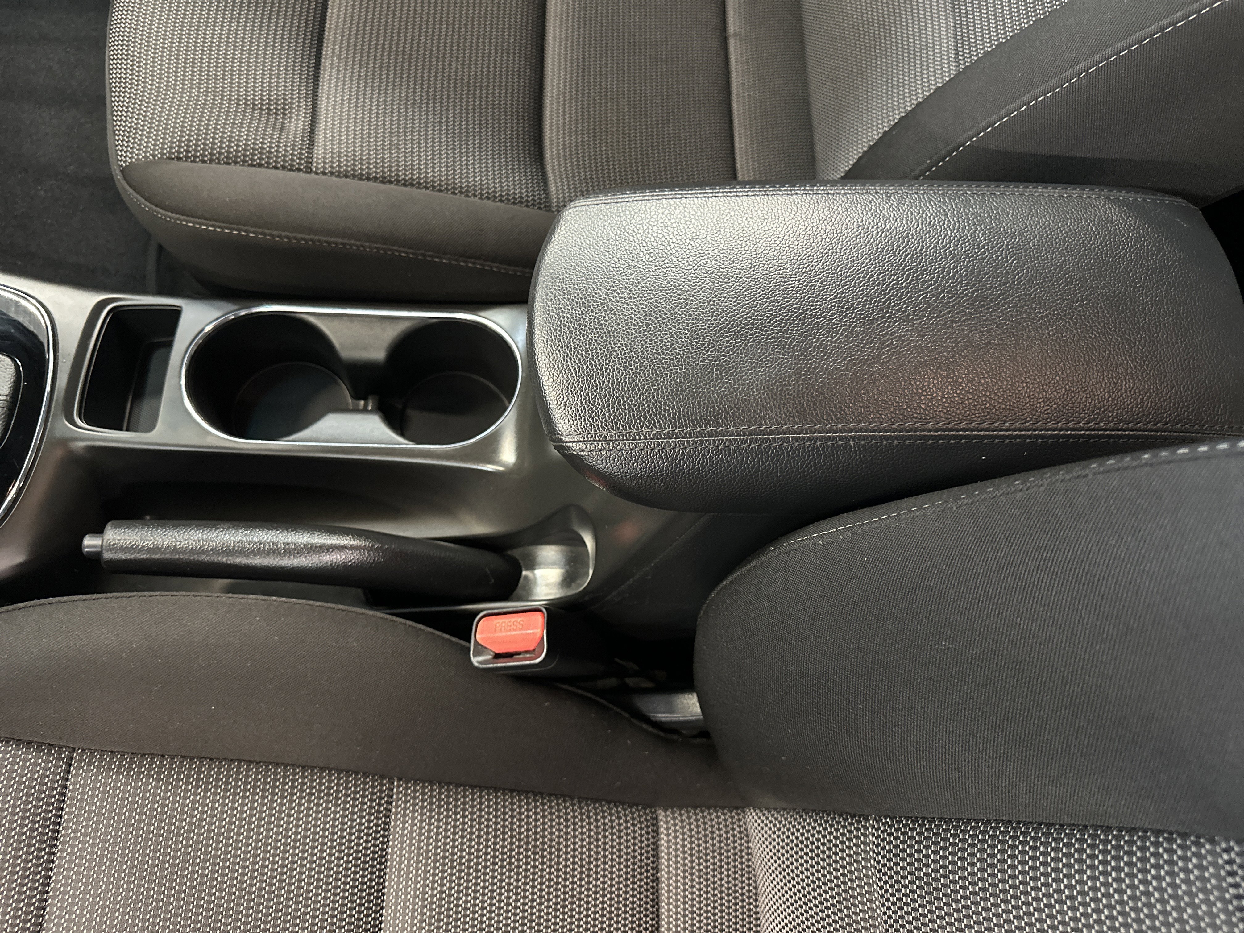 Used 2017 Kia Forte LX image 25