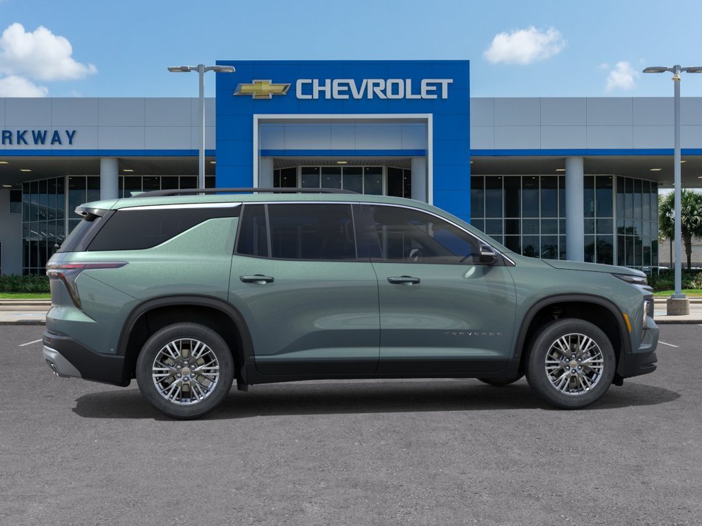 New 2027 Chevrolet Traverse LT w/ Driver Confidence Package FWD image 5