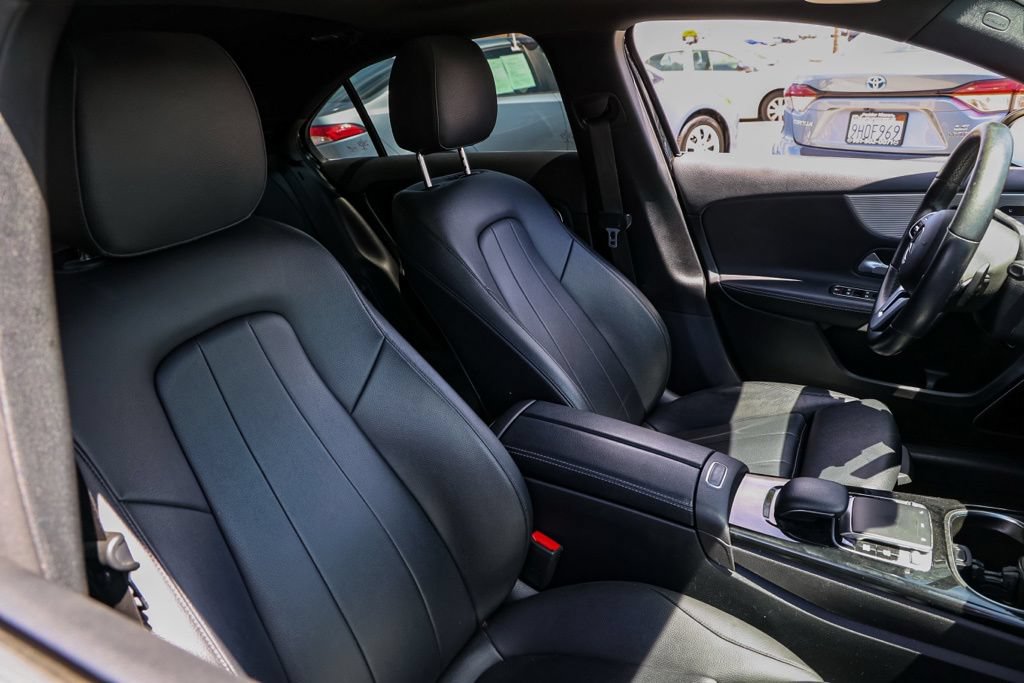 Used 2020 Mercedes-Benz A 220 w/ Premium Package image 20