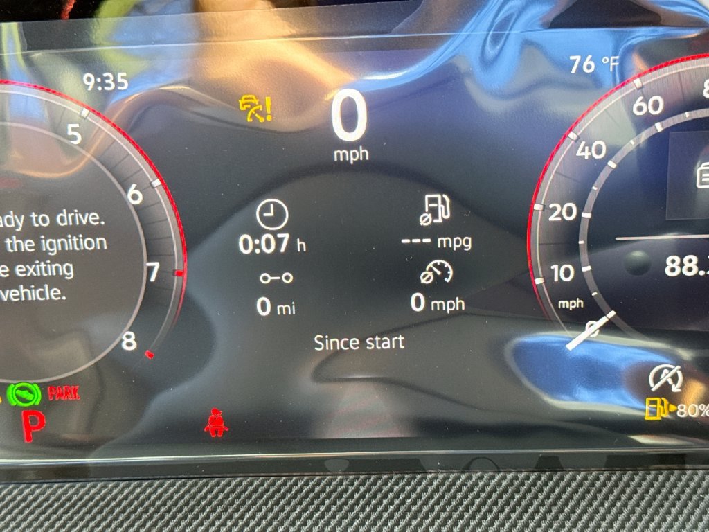 New 2026 Volkswagen GTI SE FWD image 10