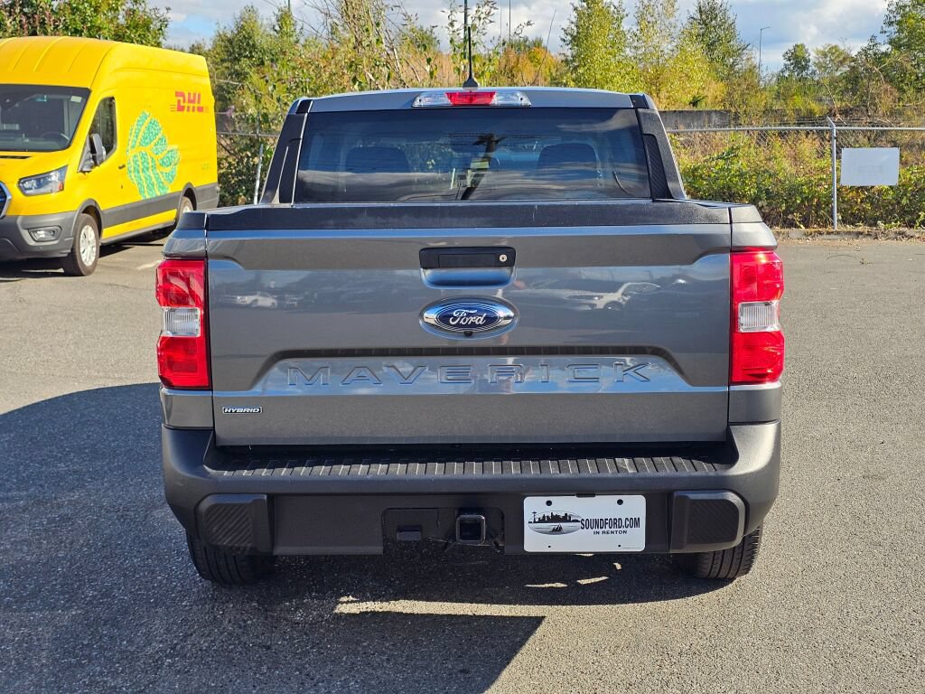 Used 2024 Ford Maverick XLT FWD image 6
