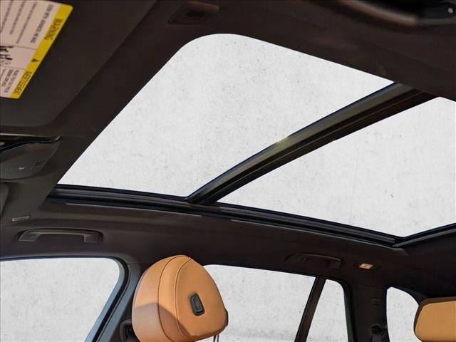 Used 2024 BMW X5 xDrive40i w/ Premium Package image 16