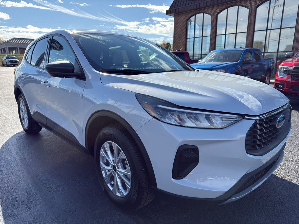 New 2026 Ford Escape Active w/ Cold Weather Package image 2