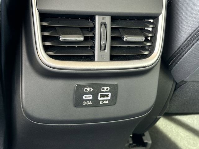 Certified 2025 Subaru Outback Premium image 11