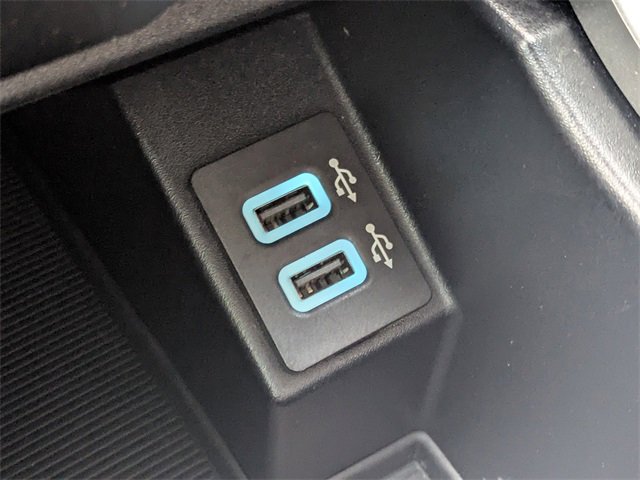 Used 2020 Ford Edge SEL image 23