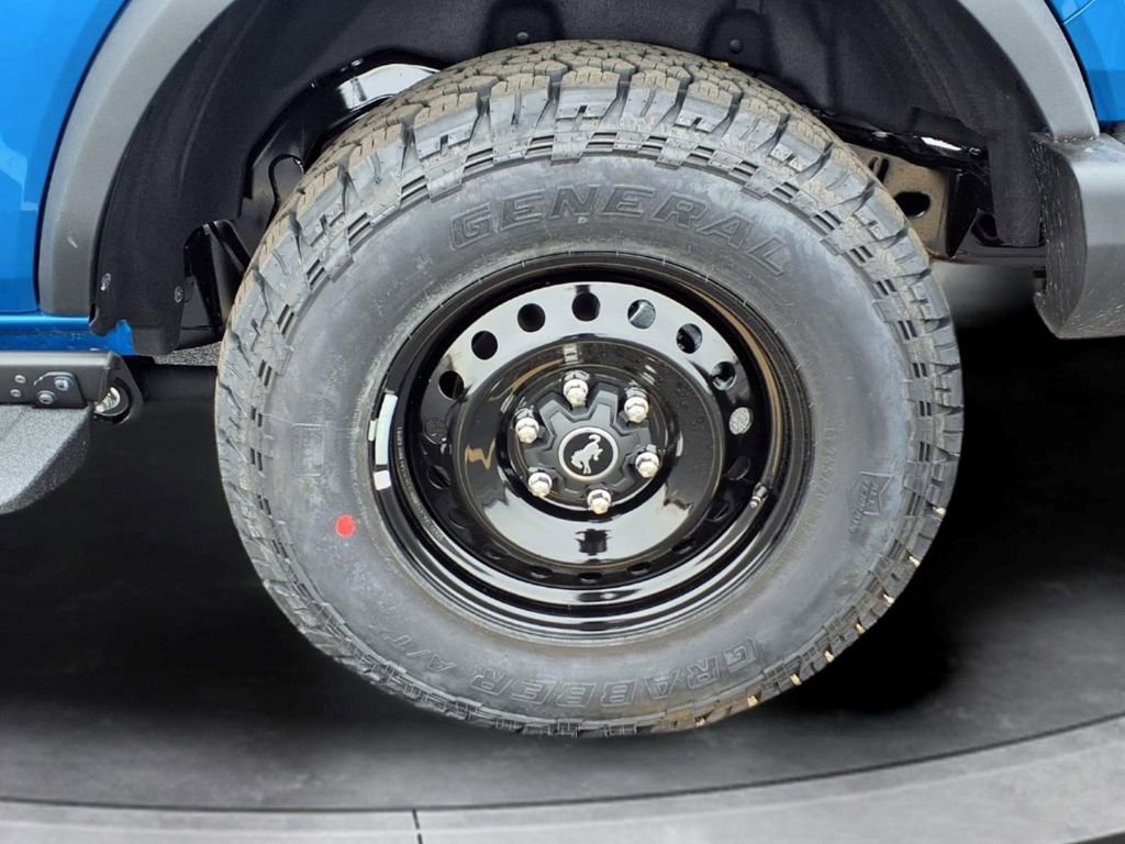 New 2026 Ford Bronco Big Bend w/ Black Diamond Package image 17