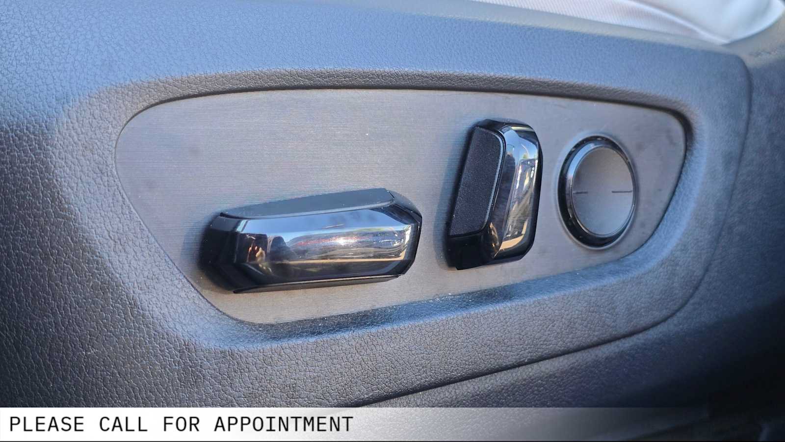 Used 2023 Lexus RX 350h w/ Cold Area Package AWD/4WD image 26
