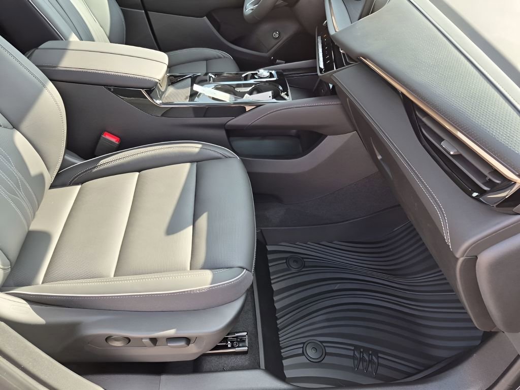 New 2026 Buick Envision Avenir image 16