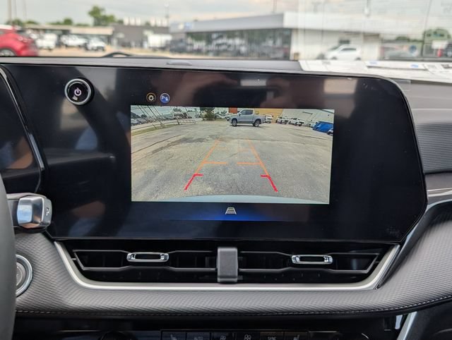 New 2026 Chevrolet Equinox LT w/ Convenience Package II FWD image 20