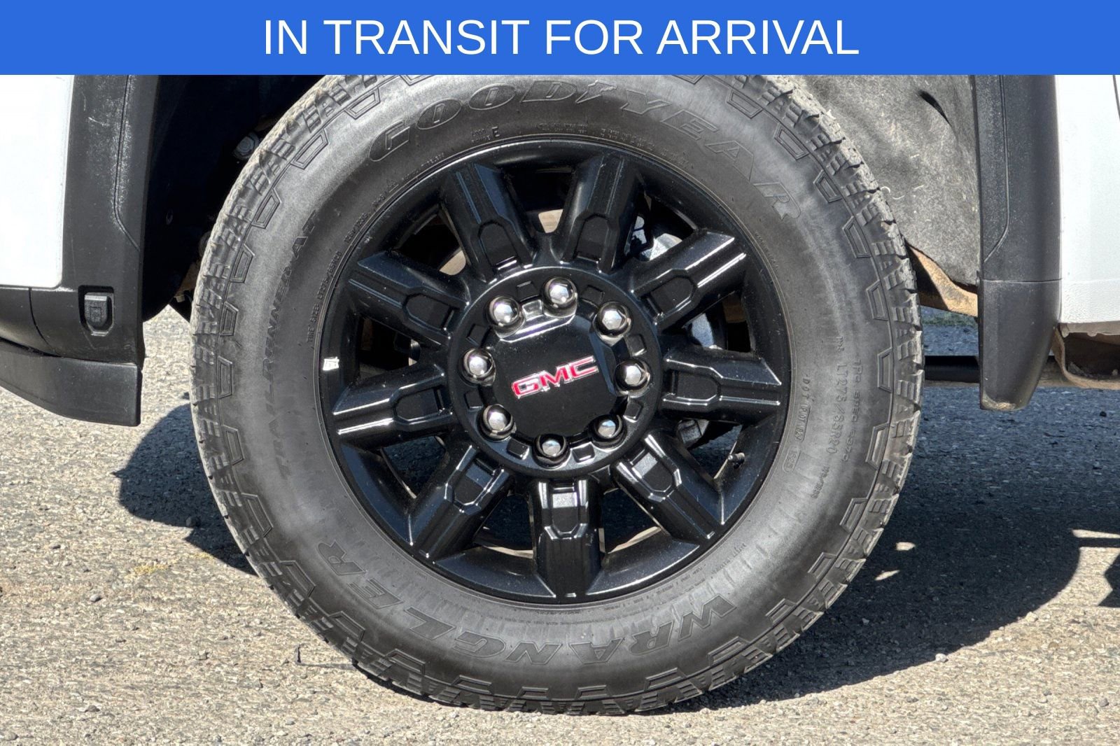 Used 2025 GMC Sierra 2500 AT4 AWD/4WD image 27