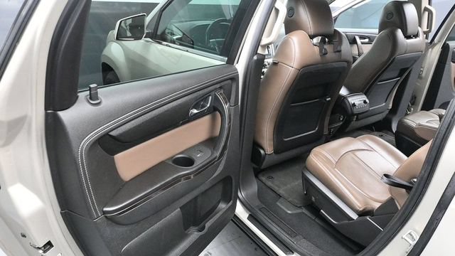 Used 2016 GMC Acadia SLT w/ Open Road Package AWD/4WD image 23