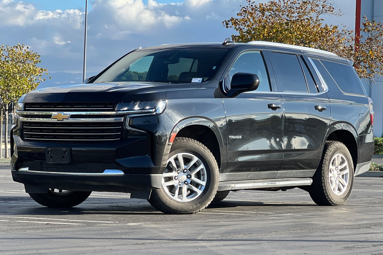 Used 2024 Chevrolet Tahoe LT image 8