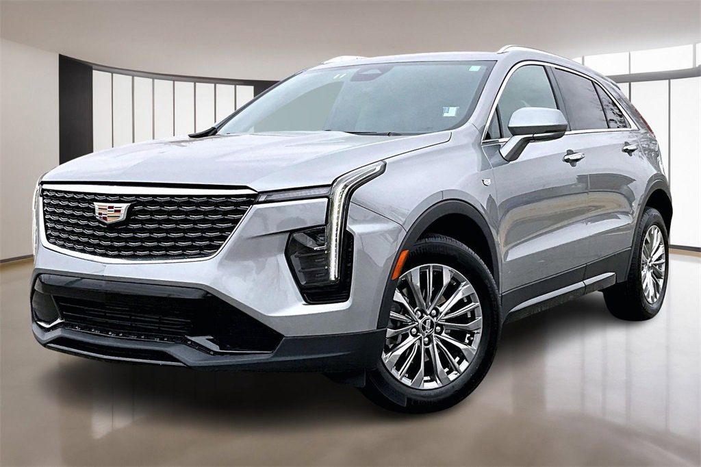 Certified 2024 Cadillac XT4 Premium Luxury image 1