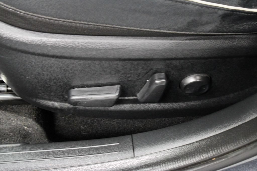 Used 2023 Kia Forte GT-Line w/ GT-Line Premium Package FWD image 25