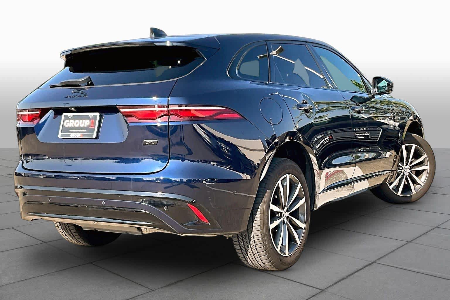 Used 2026 Jaguar F-PACE R-Dynamic S AWD/4WD image 12