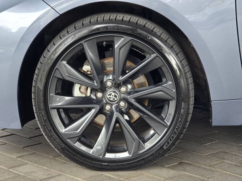 Used 2024 Toyota Corolla XSE FWD image 9