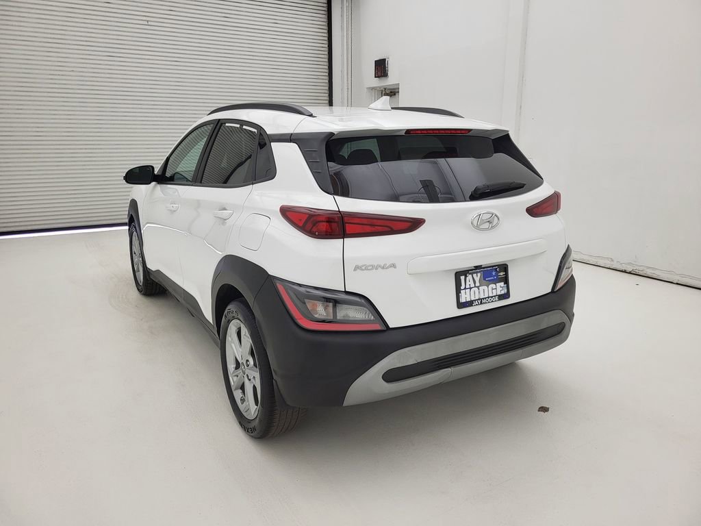 Used 2023 Hyundai Kona SEL w/ Convenience Package image 16