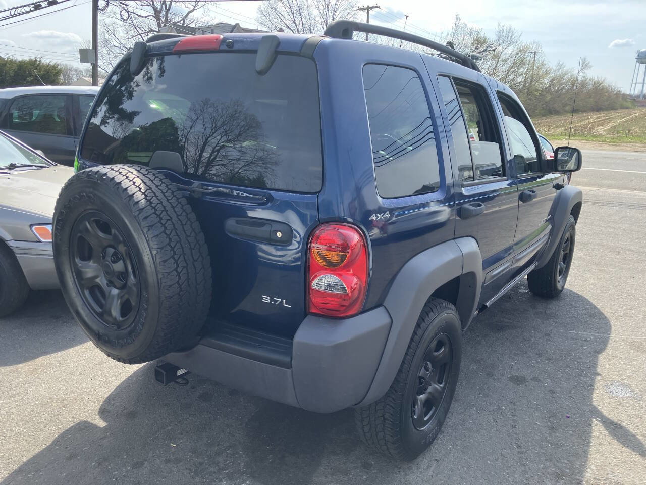 Used 2002 Jeep Liberty Sport image 7