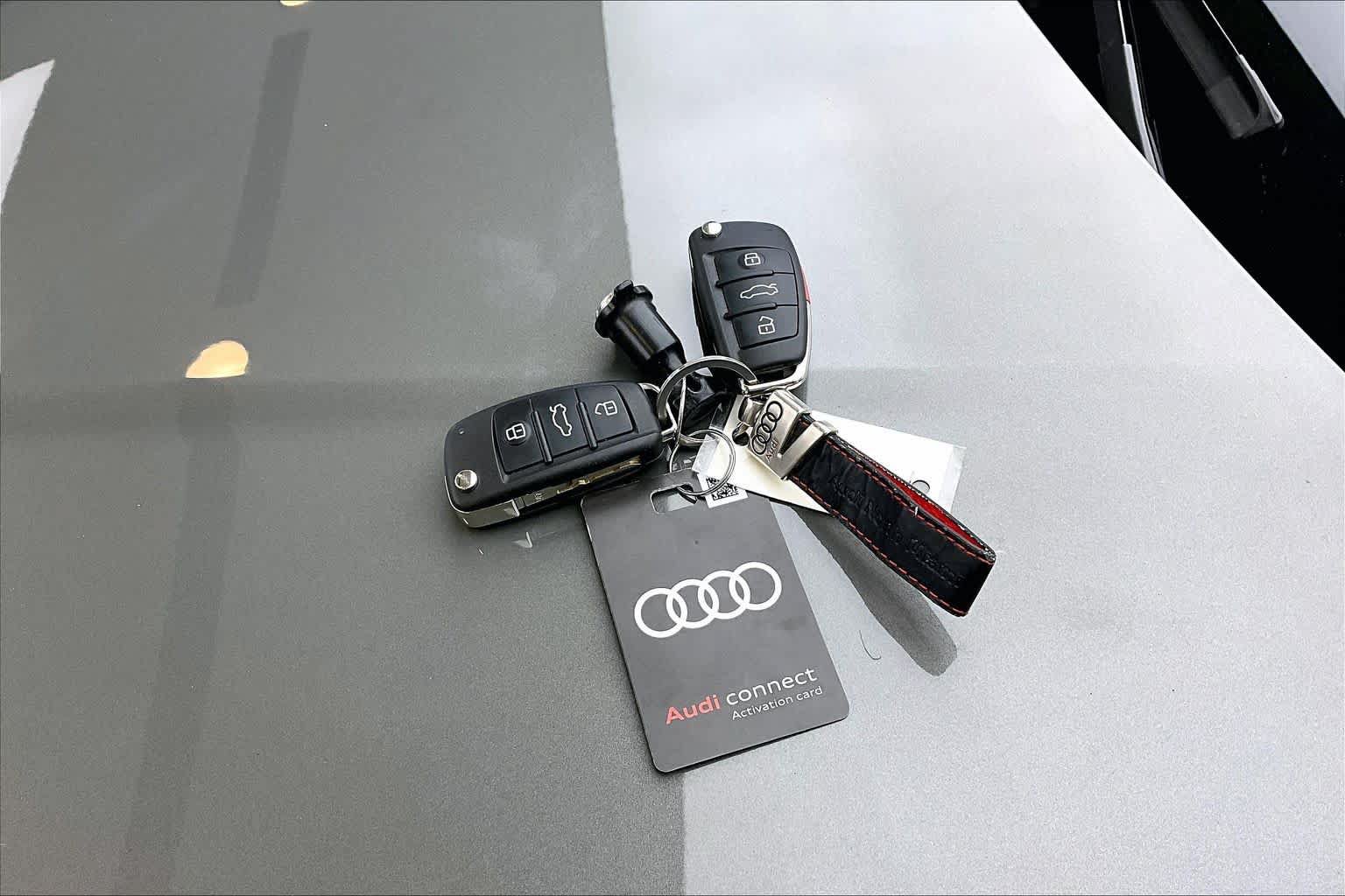 Used 2024 Audi Q3 2.0T Premium w/ Convenience Package AWD/4WD image 15