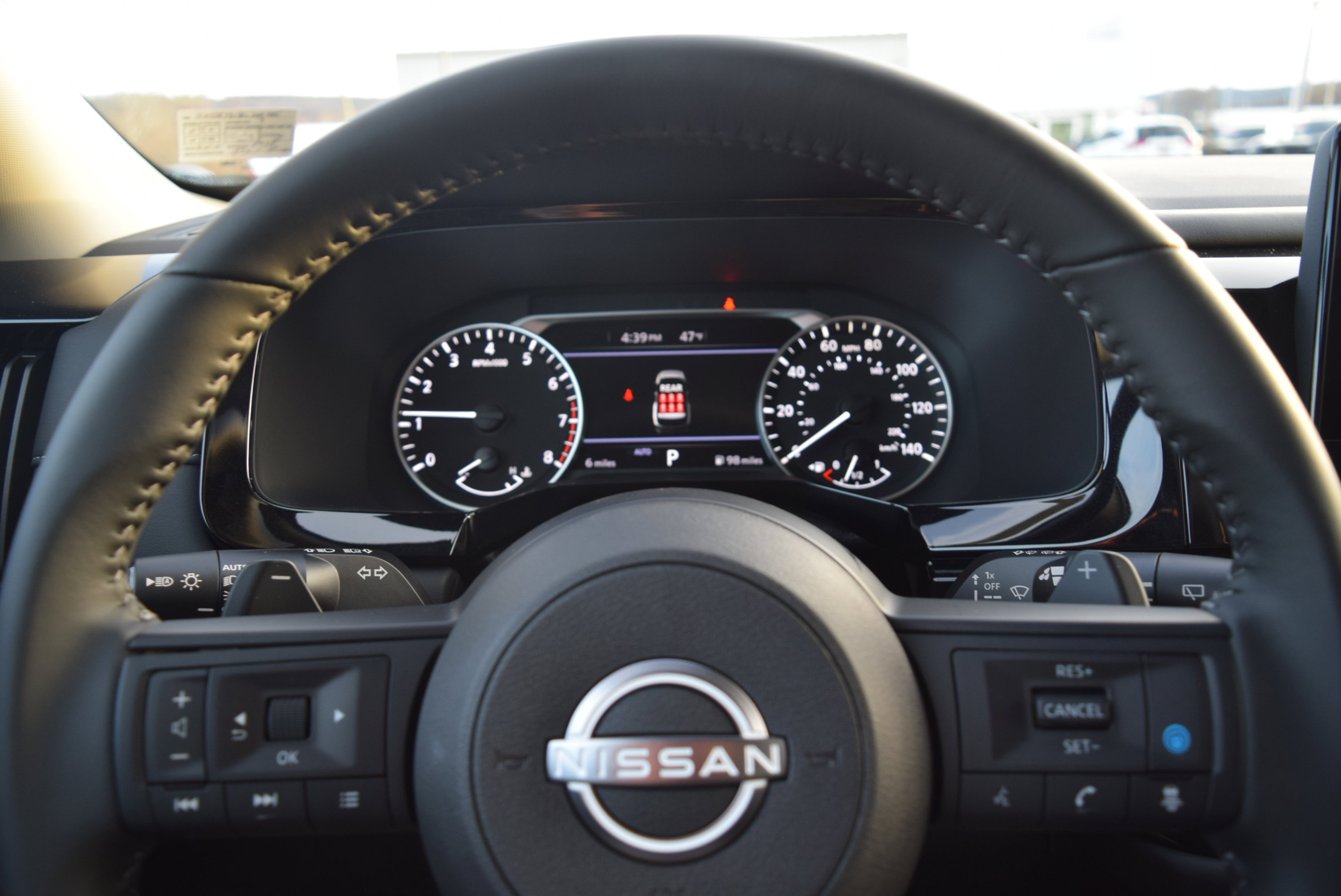 New 2025 Nissan Pathfinder SV image 14