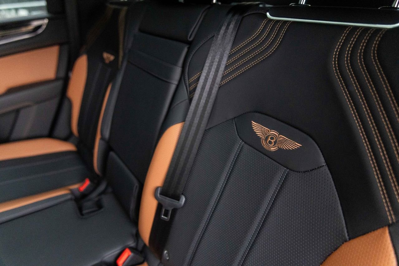 Certified 2024 Bentley Bentayga AWD/4WD image 44