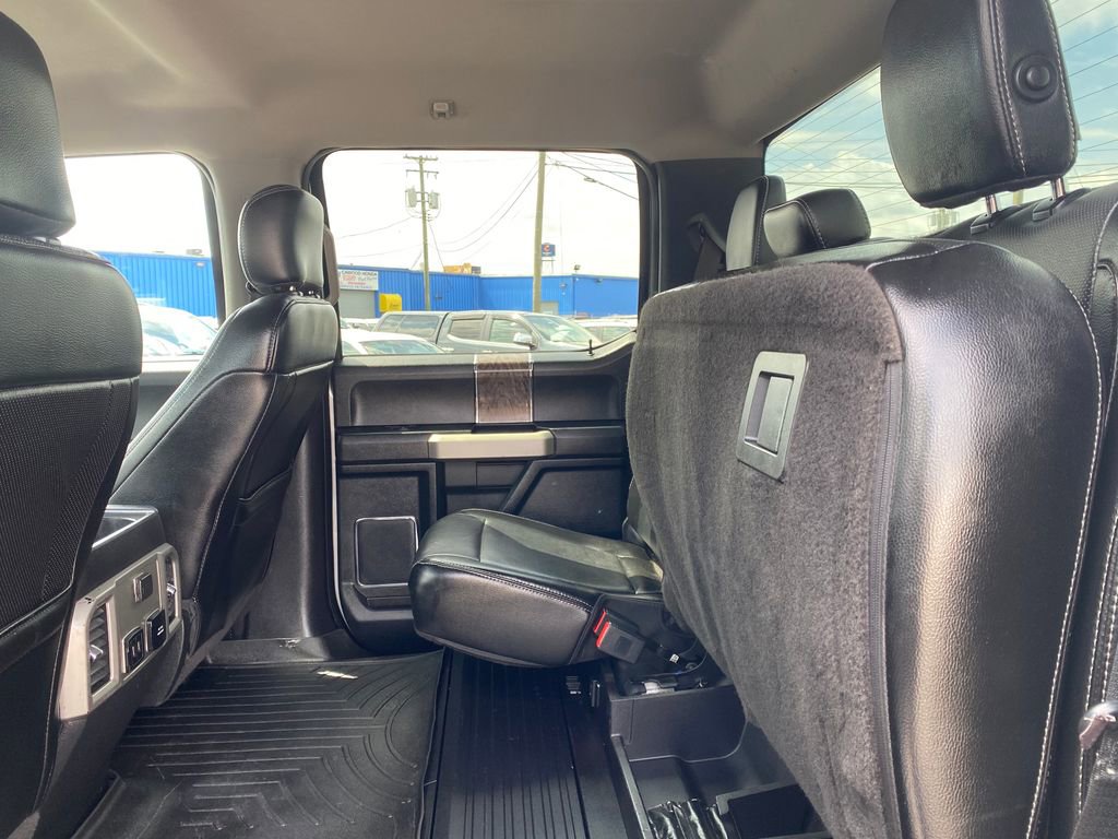 Used 2018 Ford F250 Lariat w/ Lariat Value Package AWD/4WD image 19