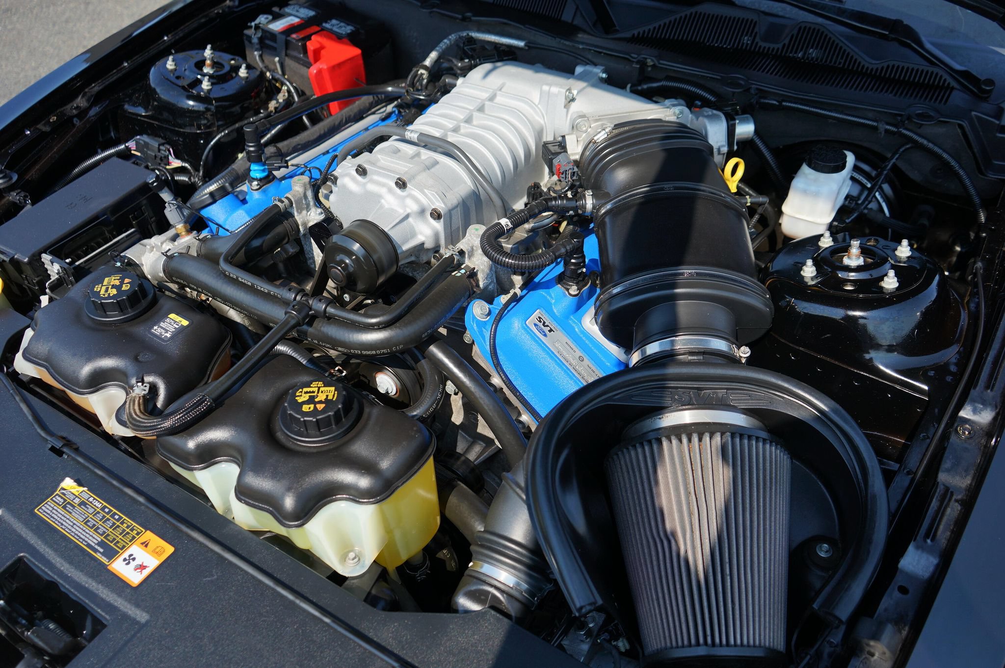 Used 2011 Ford Mustang Shelby GT500 w/ SVT Performance Pkg RWD image 9