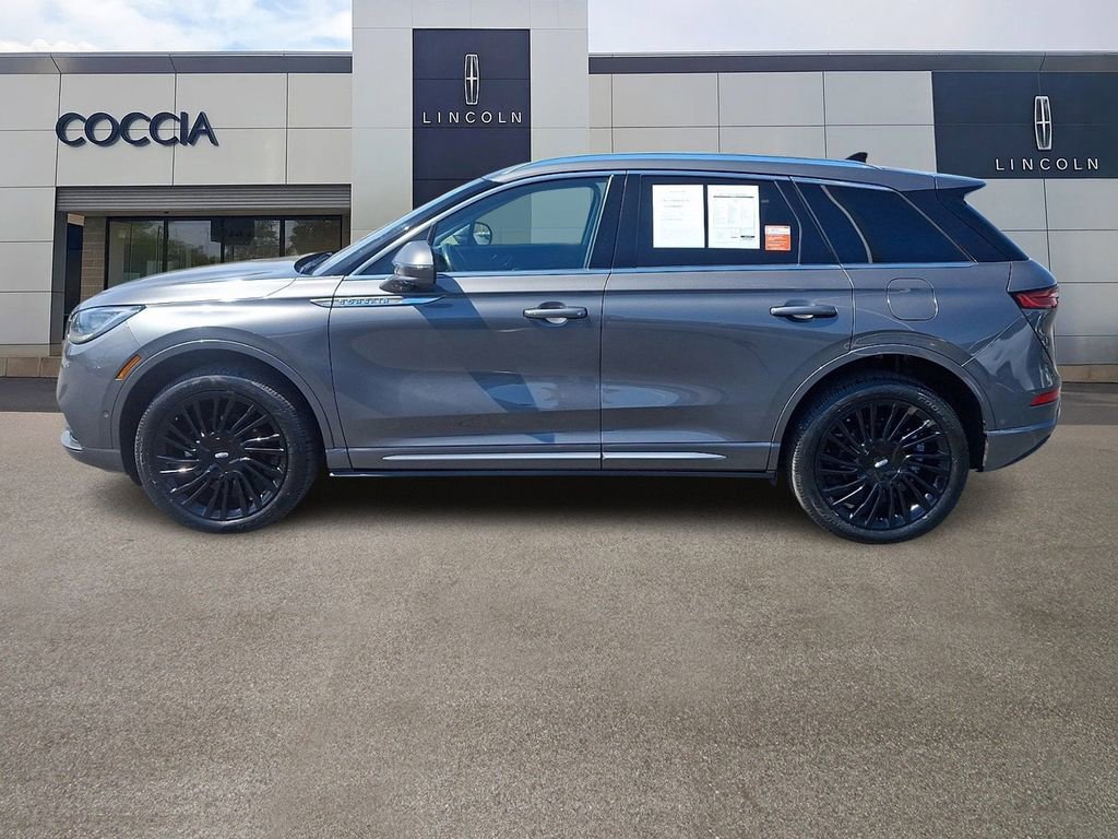 Used 2022 Lincoln Corsair Reserve w/ Equipment Group 201A AWD/4WD image 7