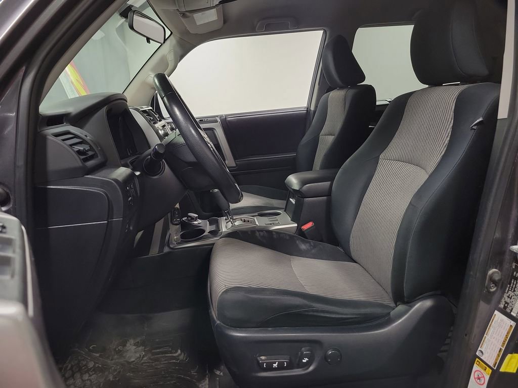 Used 2019 Toyota 4Runner SR5 AWD/4WD image 13