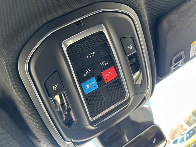 New 2026 Jeep Grand Cherokee Altitude image 31