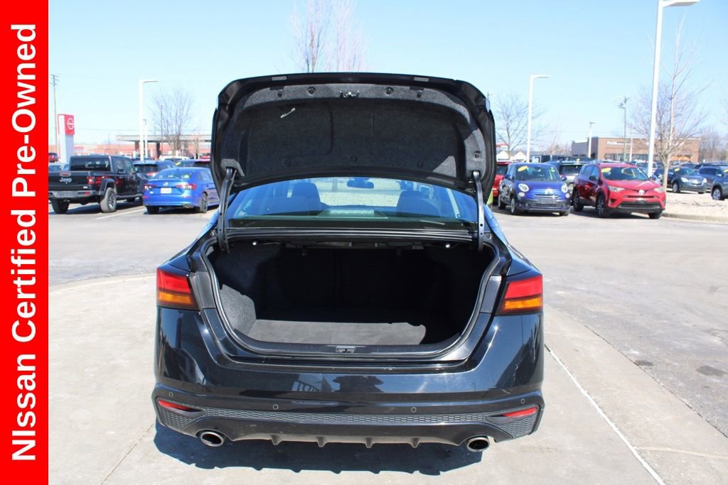 Certified 2025 Nissan Altima 2.5 SR image 9