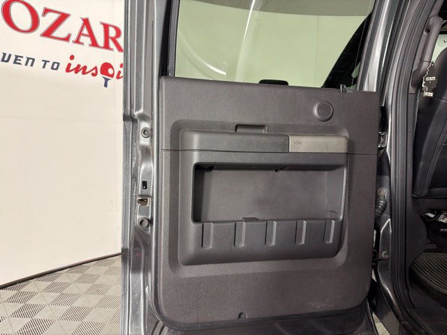 Used 2016 Ford F250 Lariat w/ Lariat Interior Package AWD/4WD image 33