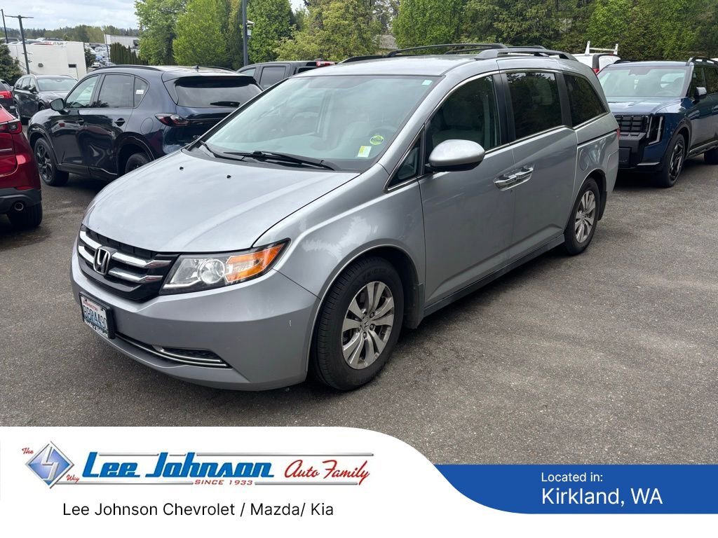Used 2016 Honda Odyssey SE image 1