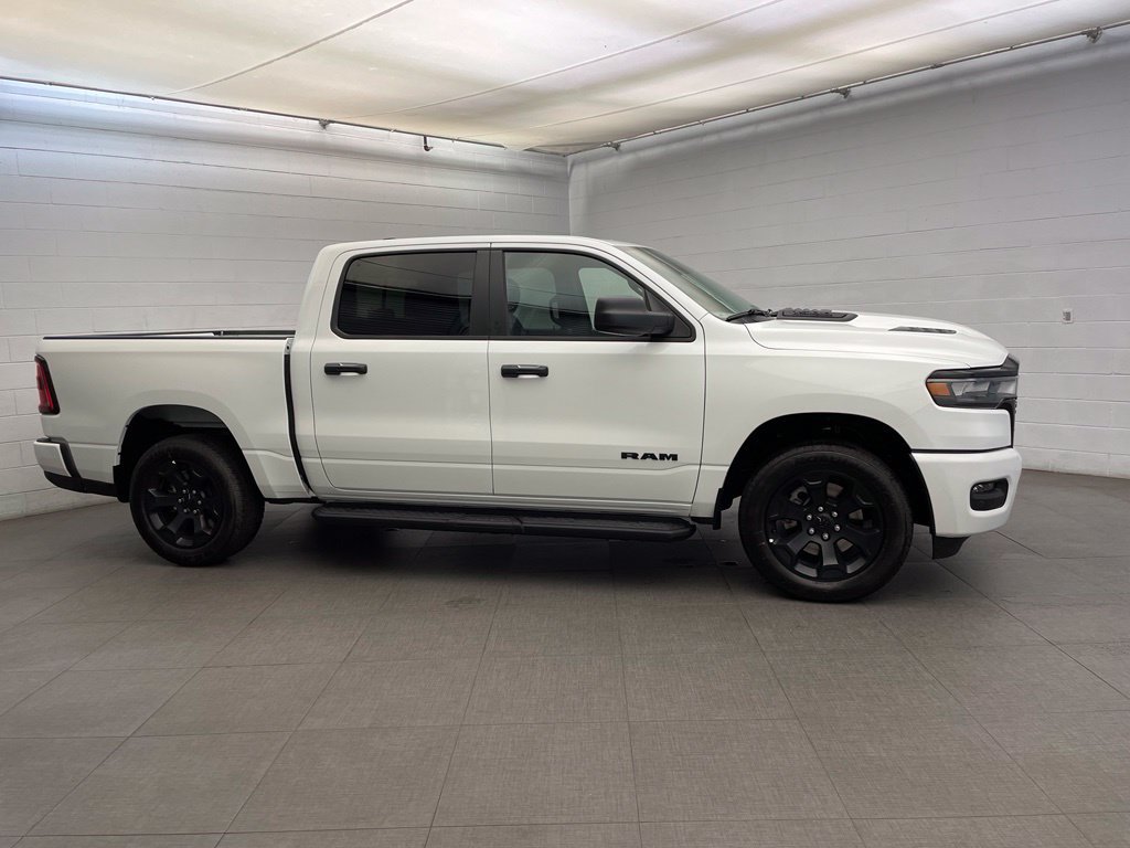 New 2026 RAM 1500 Express AWD/4WD image 2