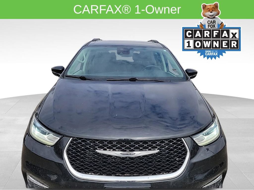 Used 2021 Chrysler Pacifica Touring w/ Cold Weather Group image 4