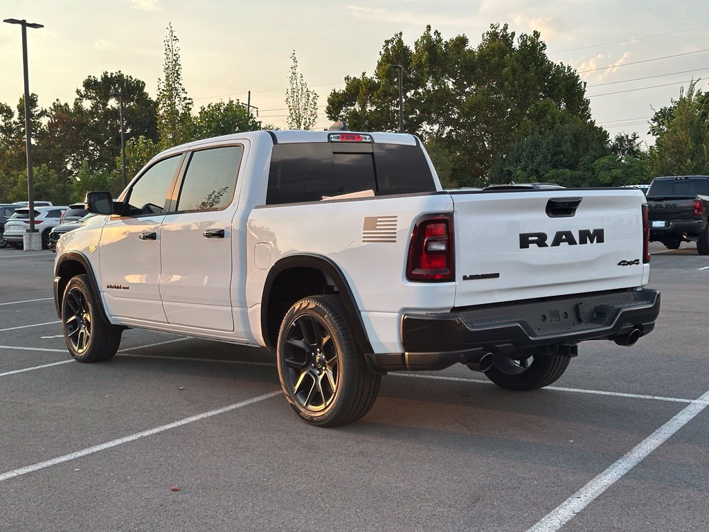 New 2026 RAM 1500 Laramie AWD/4WD image 5