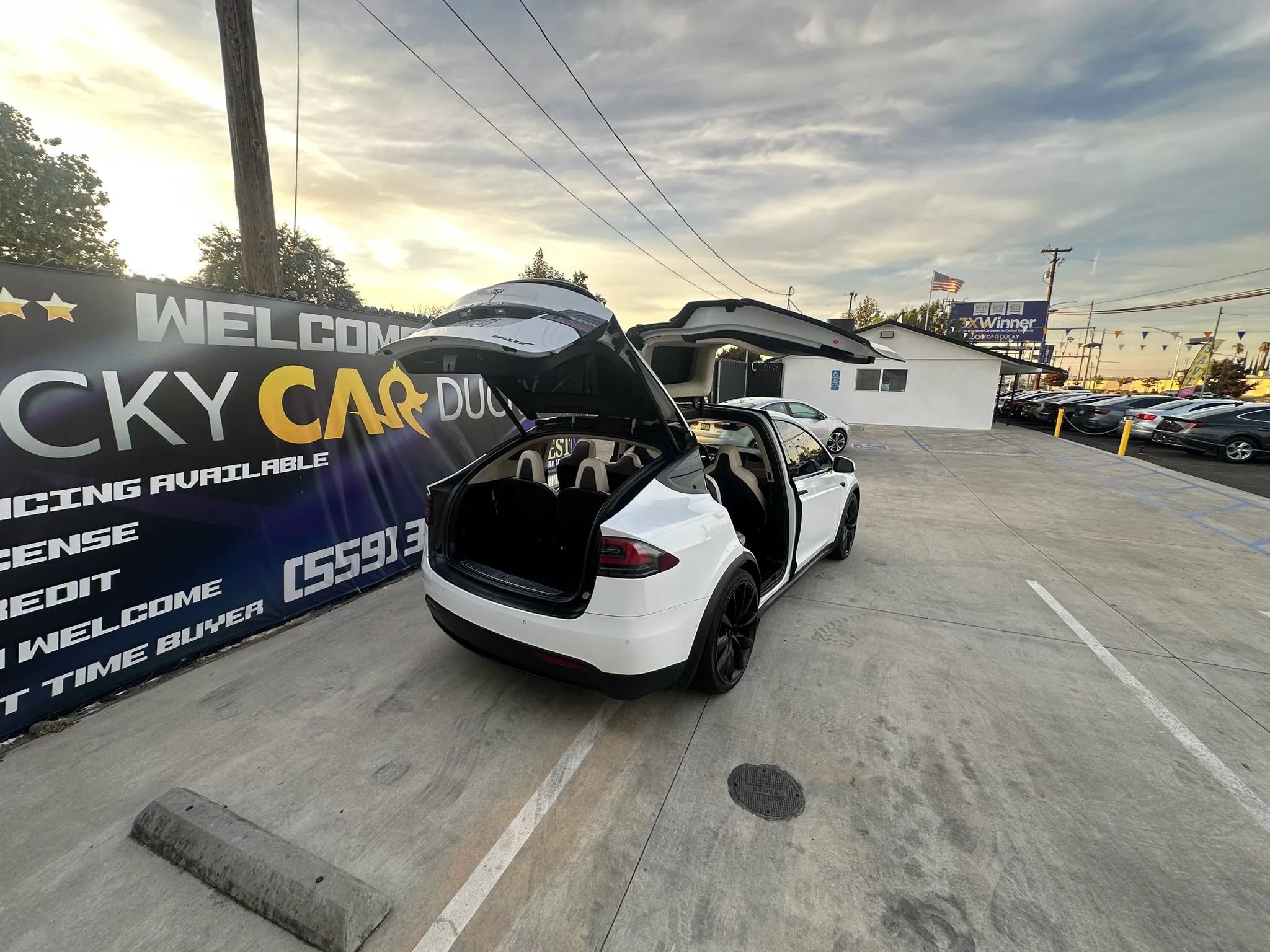 Used 2018 Tesla Model X 75D AWD/4WD image 49