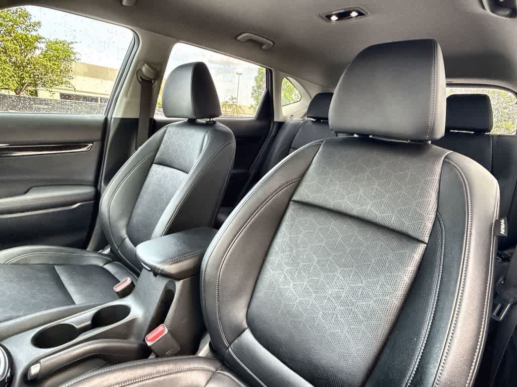 Used 2024 Kia Seltos EX FWD image 14