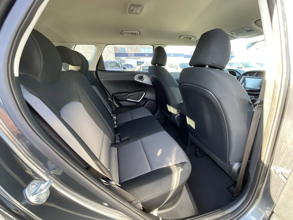 Used 2023 Kia Soul LX w/ LX Technology Package image 20