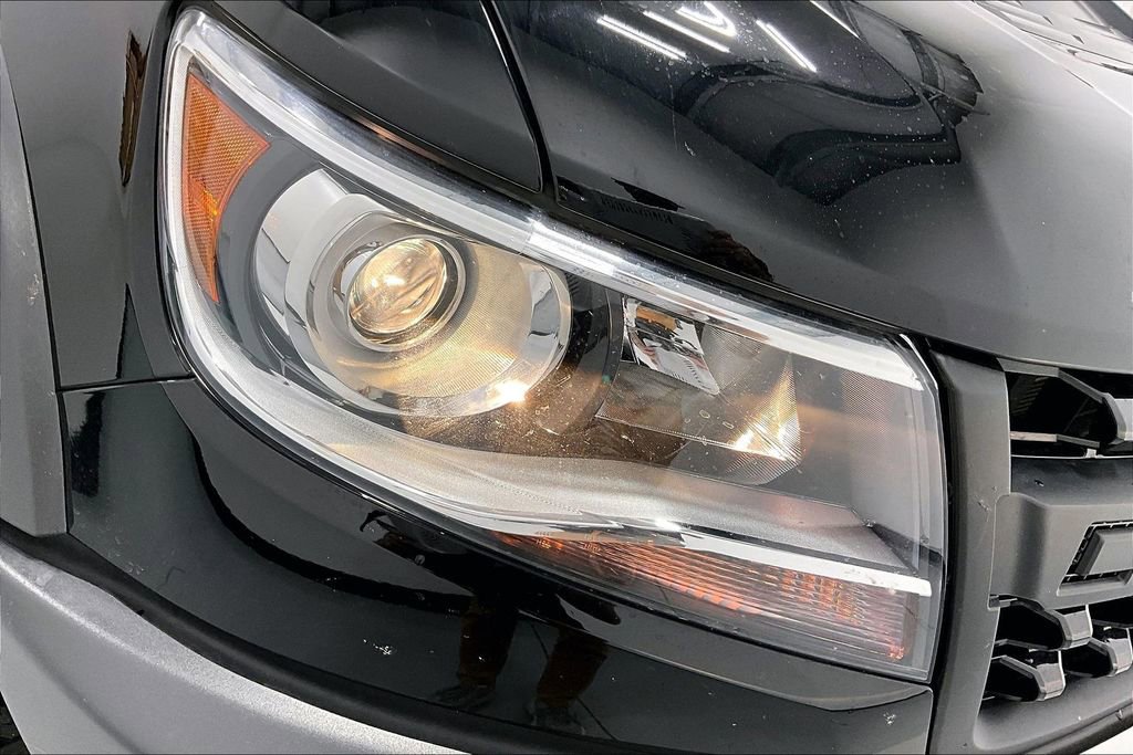 Used 2022 Chevrolet Colorado ZR2 w/ Colorado ZR2 Bison Edition AWD/4WD image 38