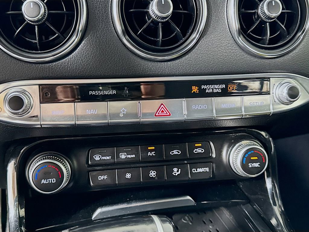 Used 2022 Kia Stinger GT-Line w/ Sun & Sound Package image 15