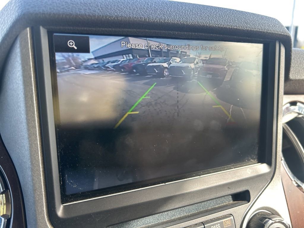 Used 2015 Ford F250 Lariat w/ Chrome Package image 21