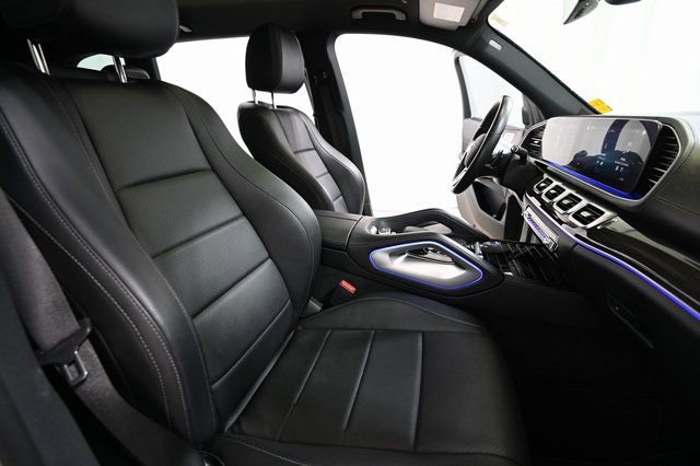 Used 2020 Mercedes-Benz GLS 450 4MATIC image 26