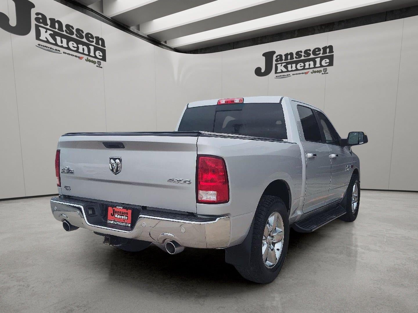 Used 2017 RAM 1500 Big Horn AWD/4WD image 3