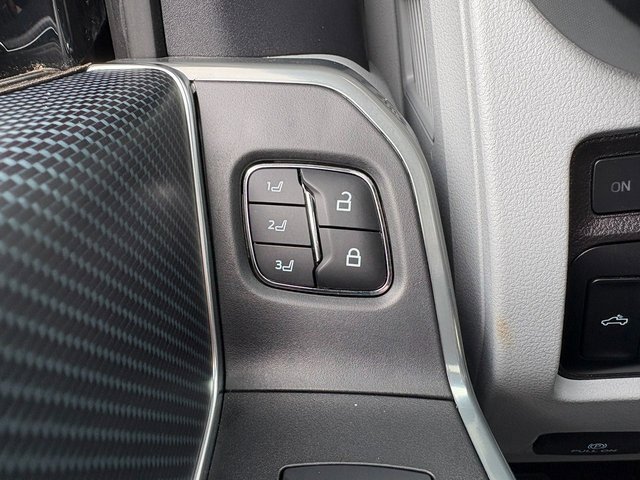 Used 2024 Ford F250 Limited w/ FX4 Off-Road Package image 41