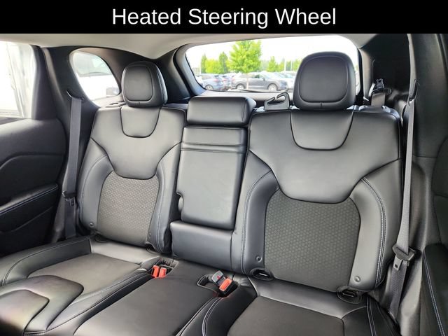 Used 2019 Jeep Cherokee Latitude Plus w/ Cold Weather Group AWD/4WD image 26