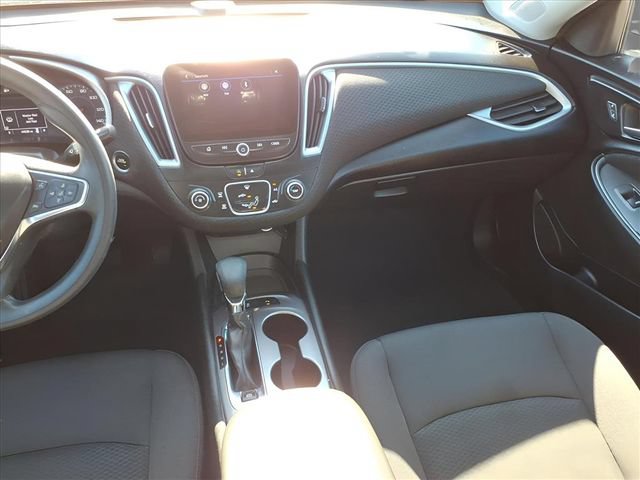 Used 2023 Chevrolet Malibu LS w/ Driver Confidence Package FWD image 15
