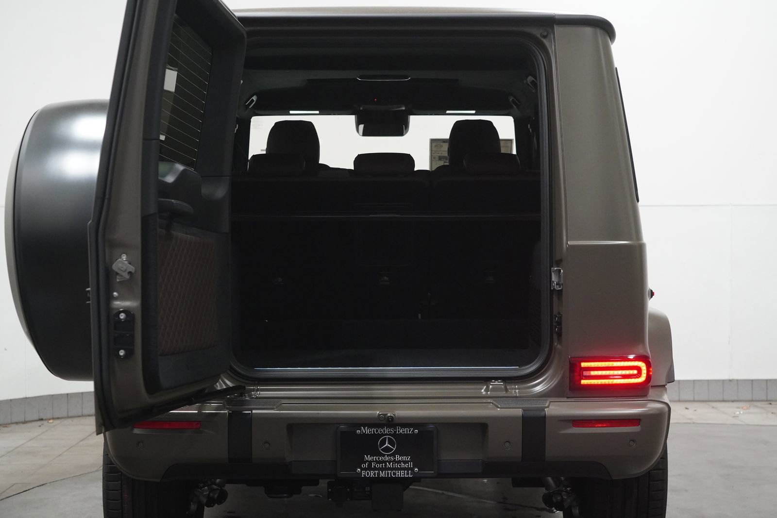 New 2026 Mercedes-Benz G 550 image 36