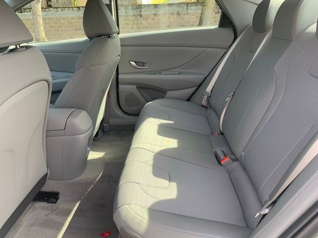 New 2026 Hyundai Elantra SE image 11